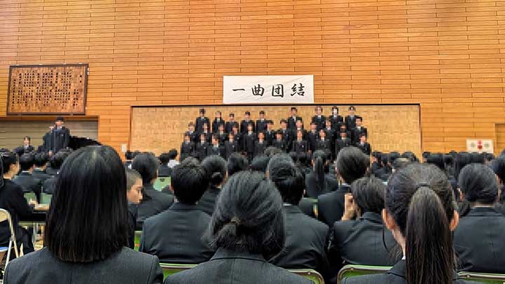 港南中の学芸発表会にうかがいました